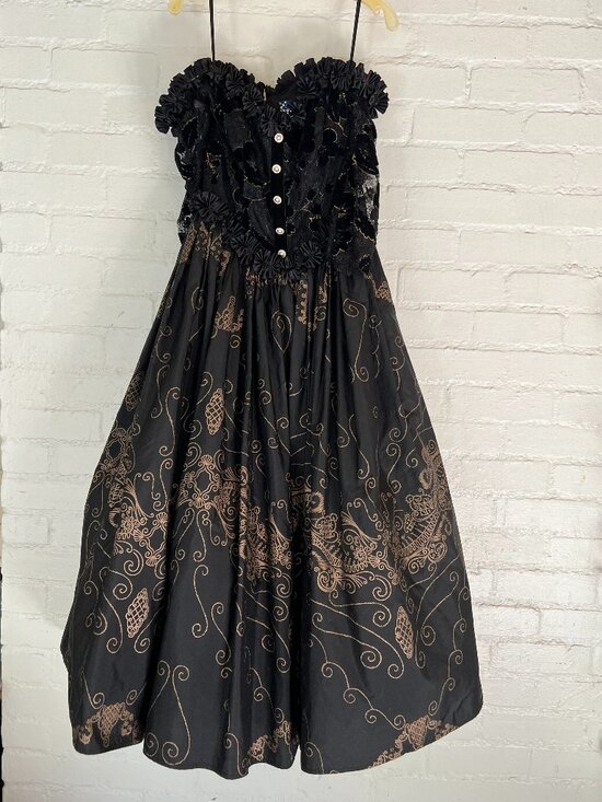 Zandra Rhodes Dresses & Skirts - 80s Zandra Rhodes Black Lace Ball Gown Handmade Excellent Condition Size 10 RARE